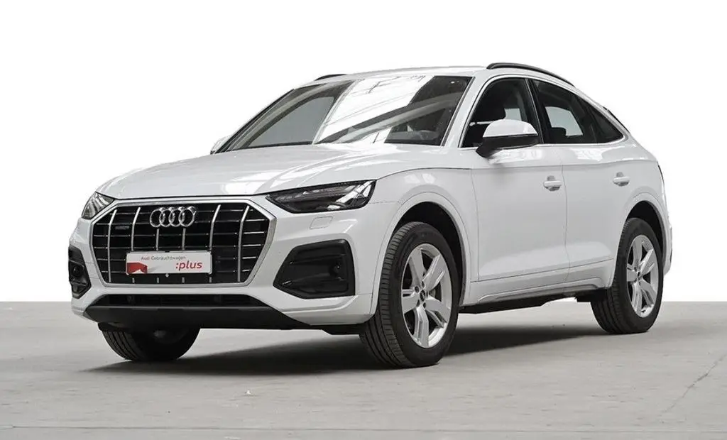 Photo 1 : Audi Q3 2022 Essence