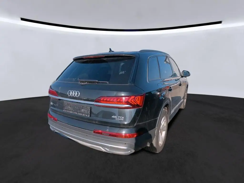 Photo 1 : Audi Q7 2021 Diesel