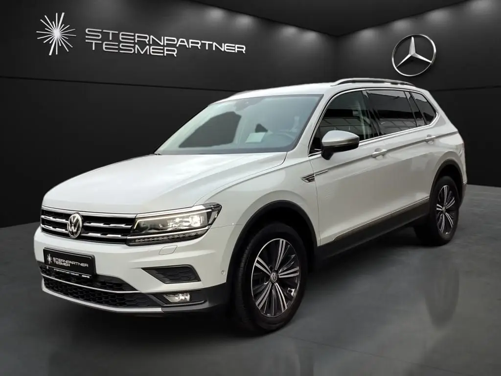 Photo 1 : Volkswagen Tiguan 2018 Essence