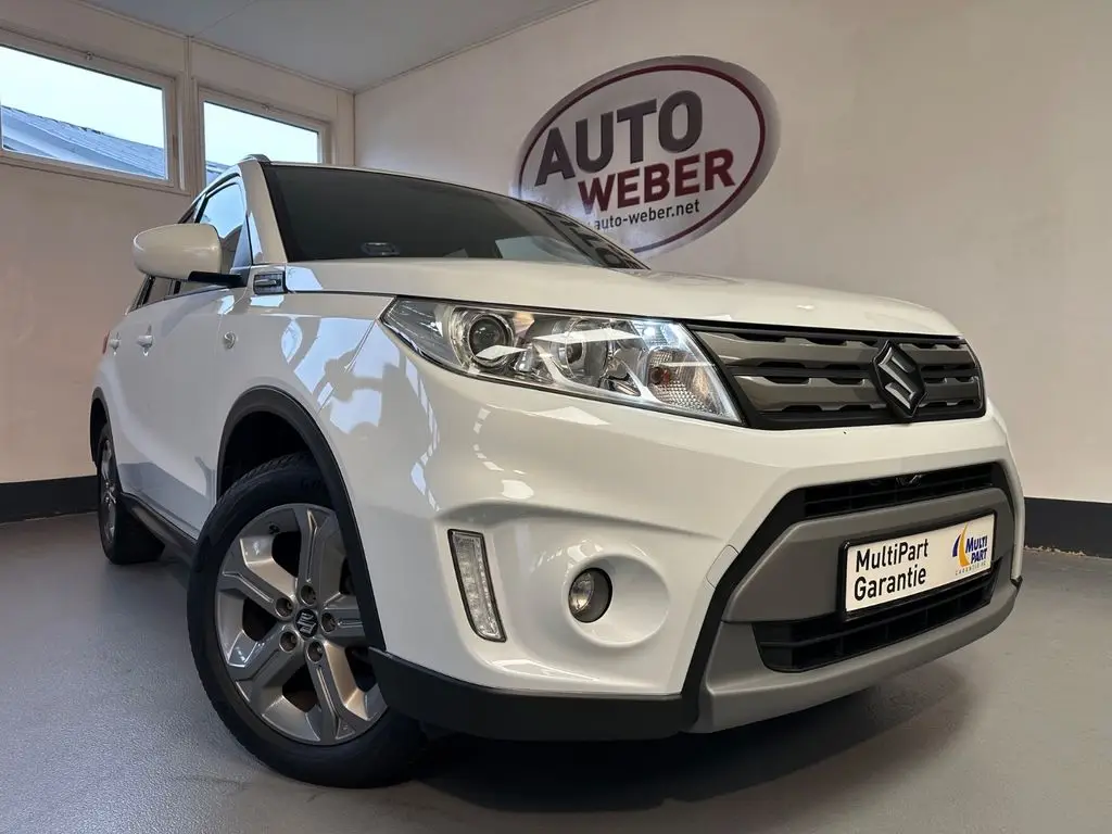 Photo 1 : Suzuki Vitara 2018 Petrol