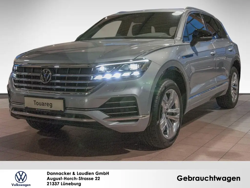 Photo 1 : Volkswagen Touareg 2024 Diesel