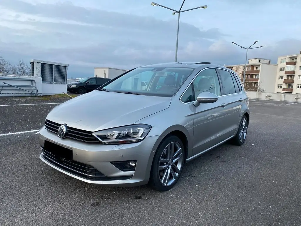 Photo 1 : Volkswagen Golf 2016 Diesel