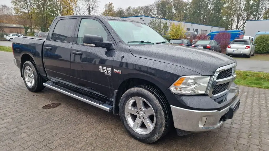 Photo 1 : Dodge Ram 2021 LPG