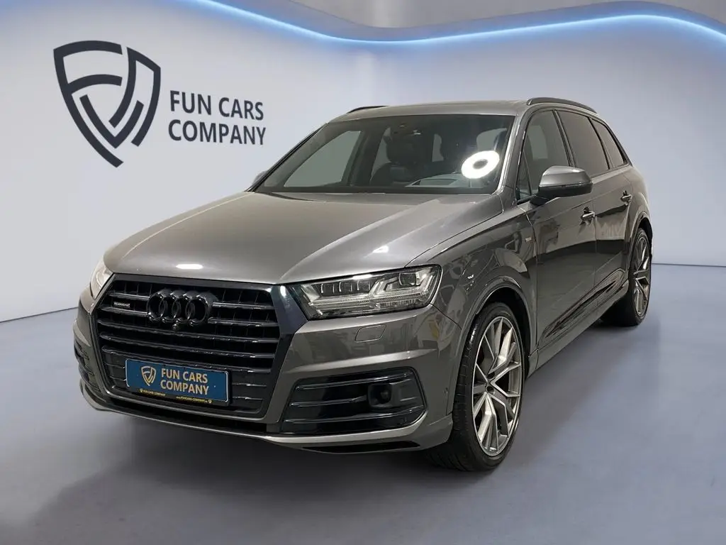 Photo 1 : Audi Q7 2019 Diesel