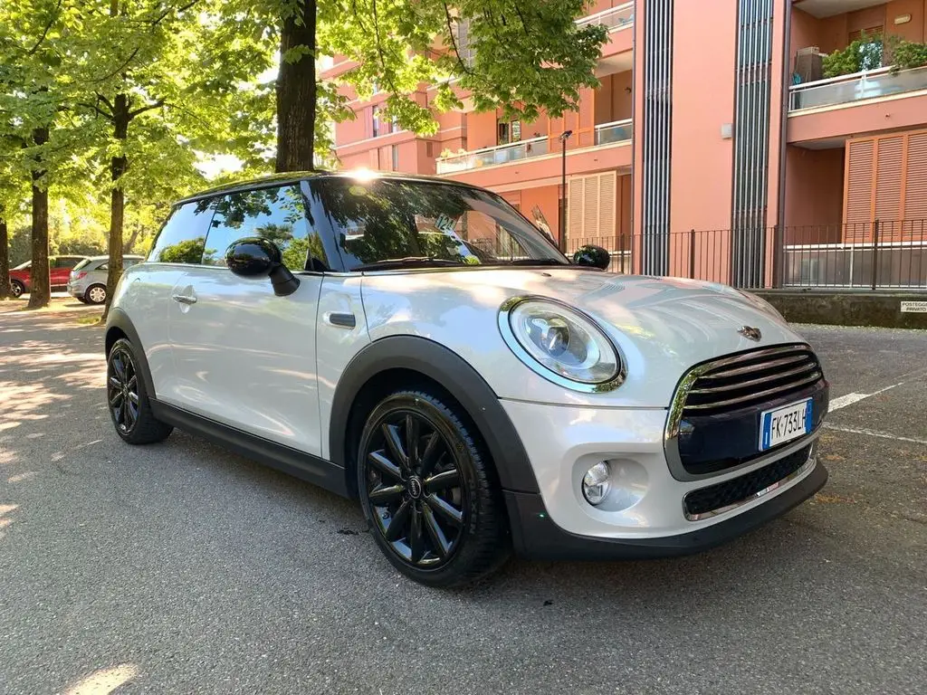 Photo 1 : Mini One 2018 Diesel