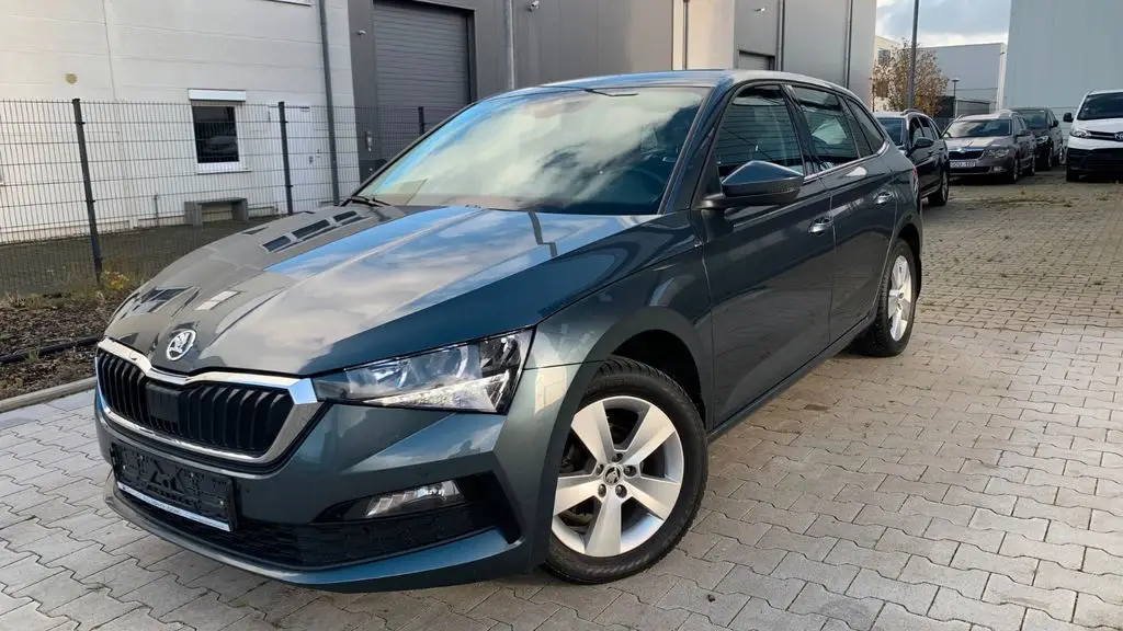 Photo 1 : Skoda Scala 2021 Essence