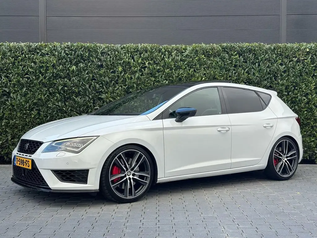 Photo 1 : Seat Leon 2015 Essence