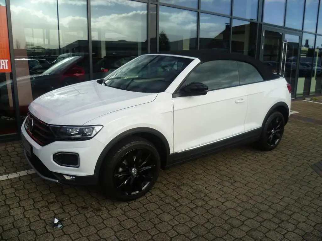 Photo 1 : Volkswagen T-roc 2020 Petrol