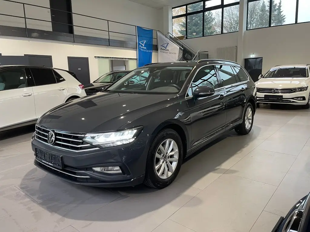 Photo 1 : Volkswagen Passat 2021 Diesel