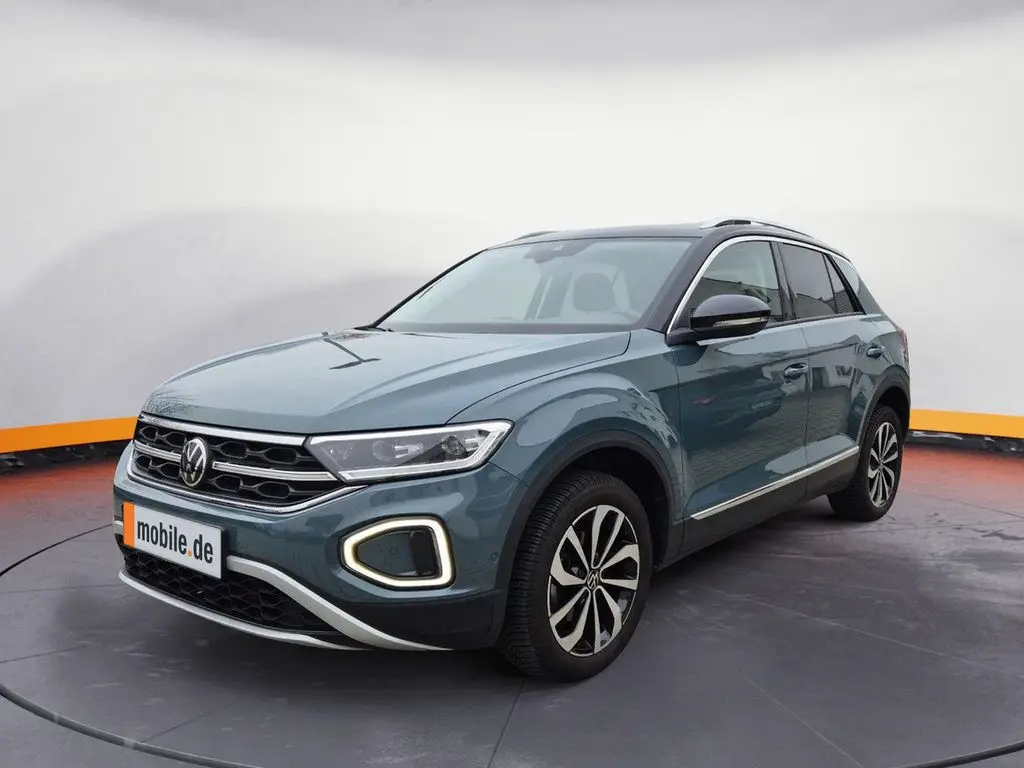 Photo 1 : Volkswagen T-roc 2022 Petrol