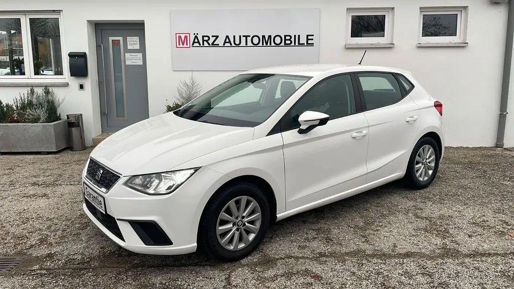 Photo 1 : Seat Ibiza 2017 Petrol