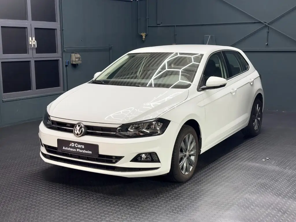 Photo 1 : Volkswagen Polo 2020 Essence