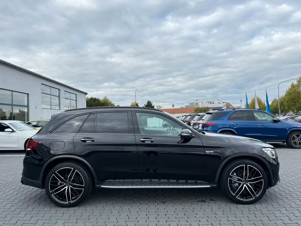 Photo 1 : Mercedes-benz Classe Glc 2020 Petrol