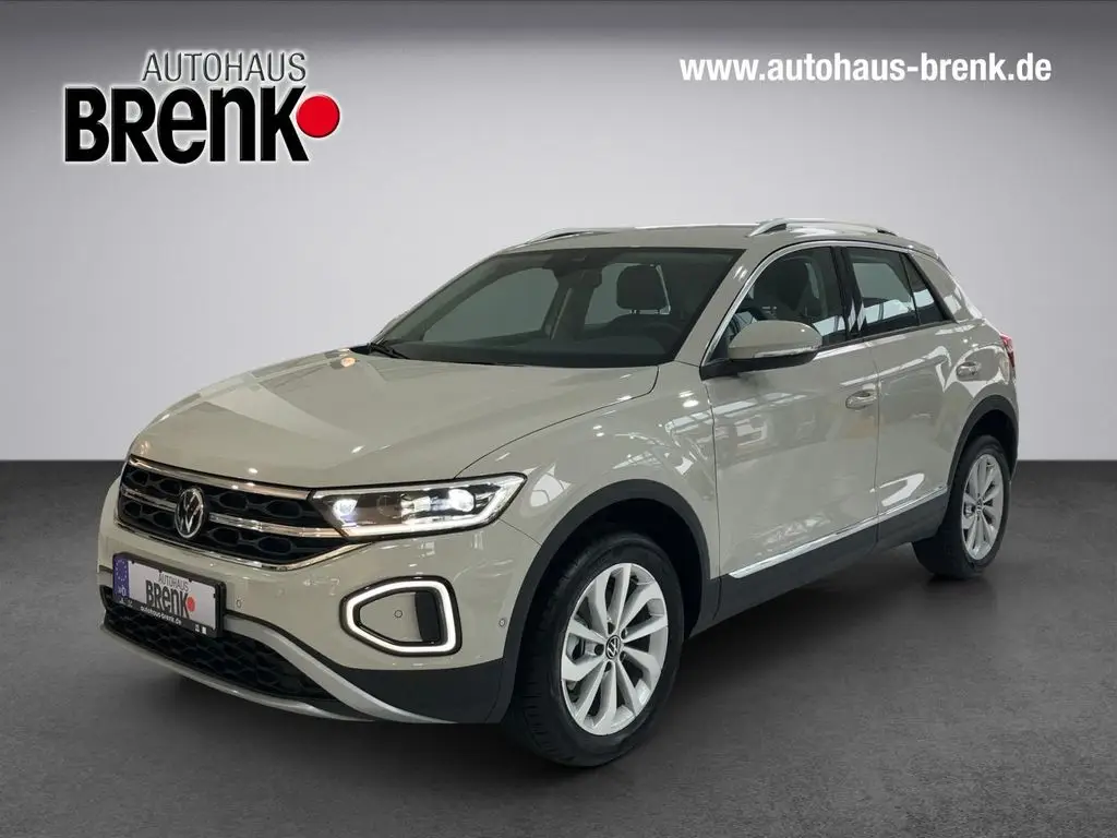 Photo 1 : Volkswagen T-roc 2024 Petrol