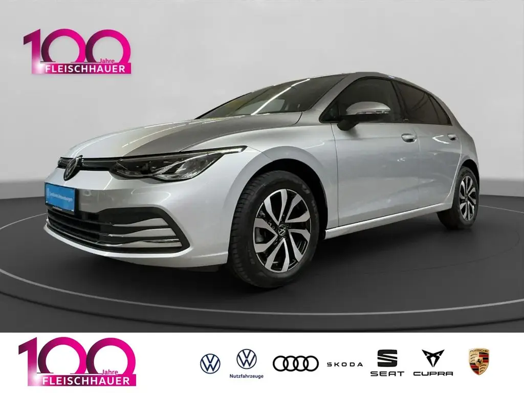 Photo 1 : Volkswagen Golf 2021 Essence