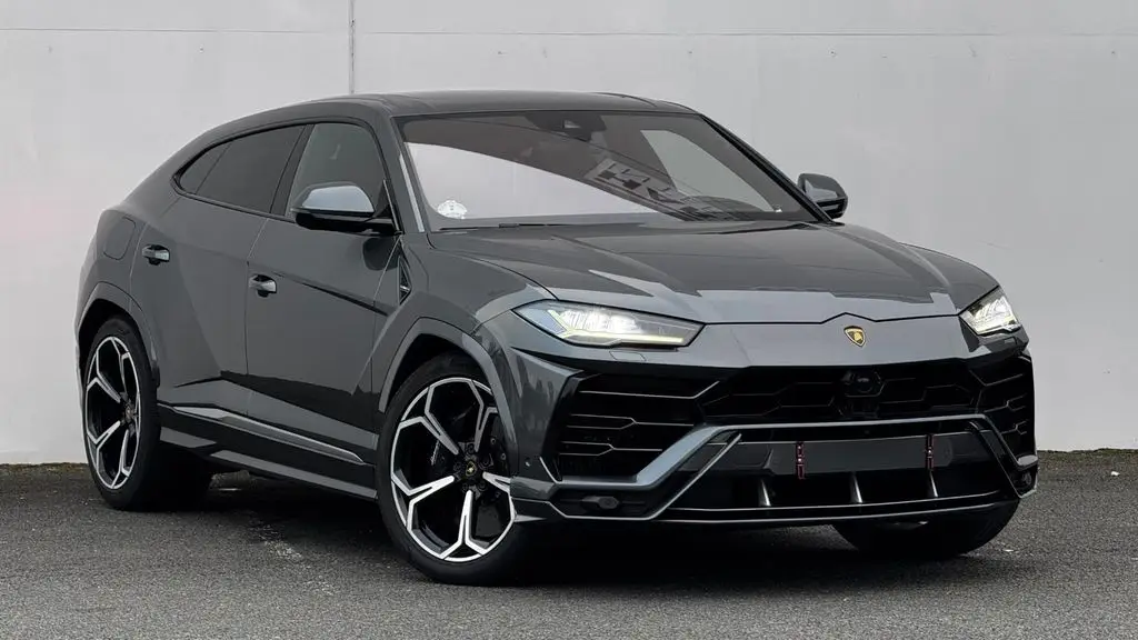 Photo 1 : Lamborghini Urus 2018 Petrol