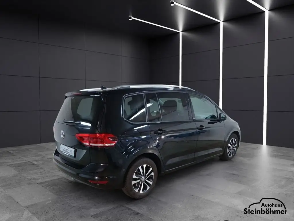 Photo 1 : Volkswagen Touran 2019 Diesel