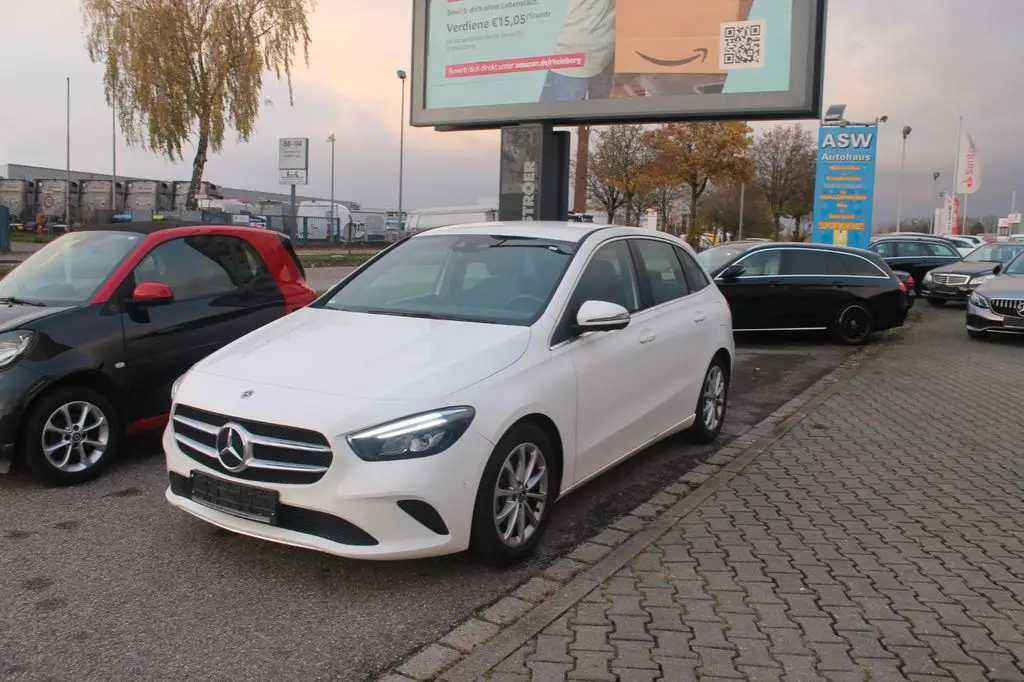 Photo 1 : Mercedes-benz Classe B 2020 Petrol