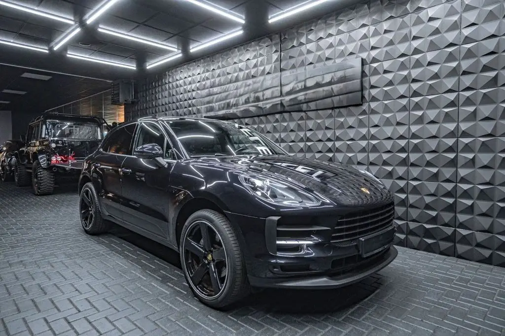 Photo 1 : Porsche Macan 2021 Petrol