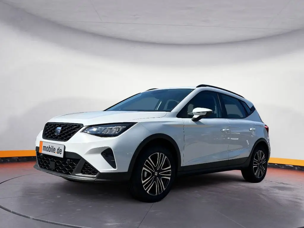 Photo 1 : Seat Arona 2024 Petrol