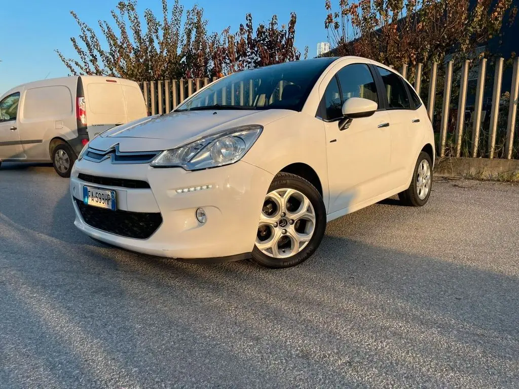 Photo 1 : Citroen C3 2015 Diesel