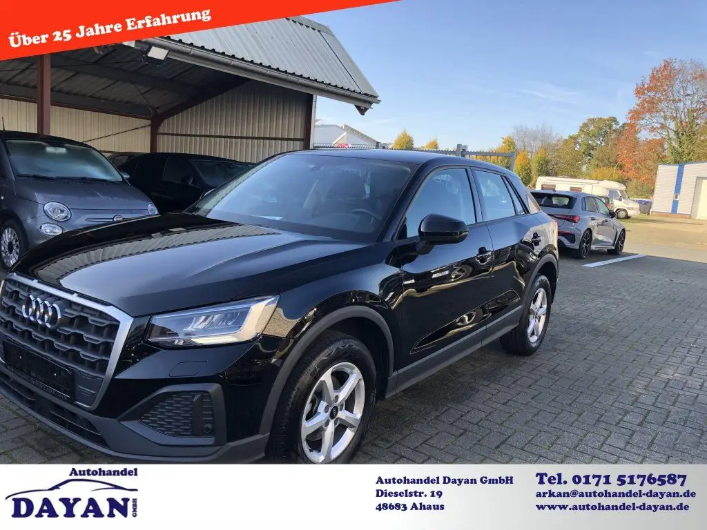 Photo 1 : Audi Q2 2022 Petrol