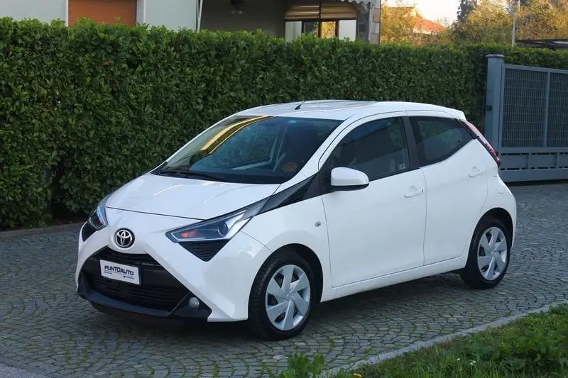 Photo 1 : Toyota Aygo X 2019 Essence