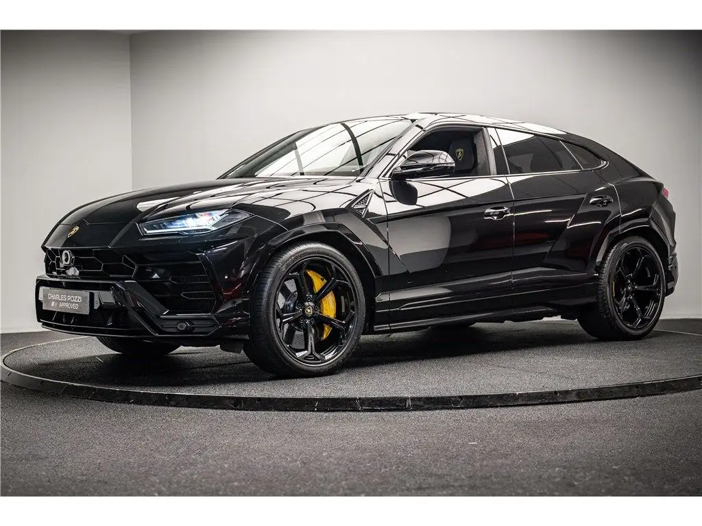 Photo 1 : Lamborghini Urus 2019 Petrol