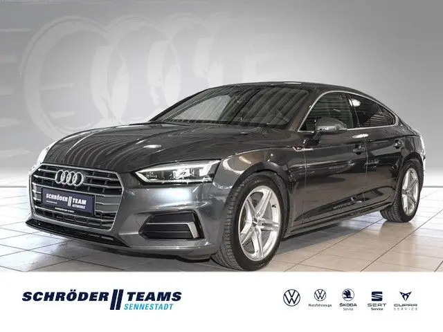 Photo 1 : Audi A5 2019 Essence