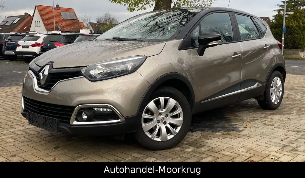 Photo 1 : Renault Captur 2015 Petrol