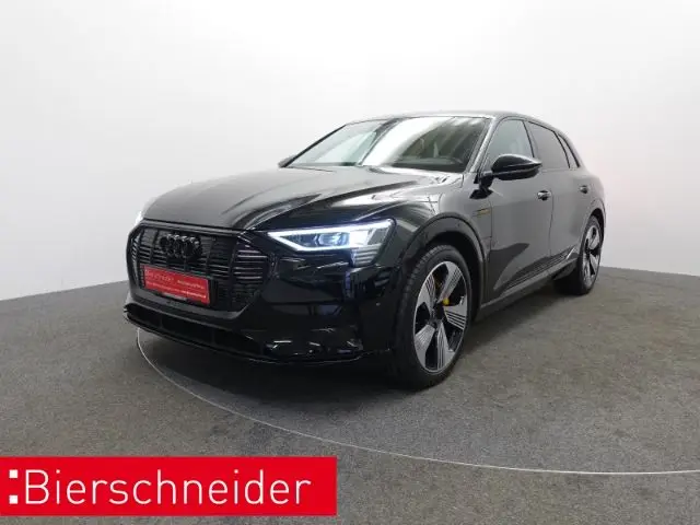 Photo 1 : Audi E-tron 2022 Non renseigné