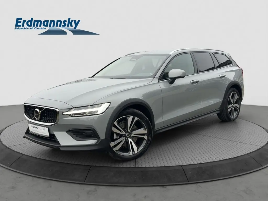 Photo 1 : Volvo V60 2023 Diesel