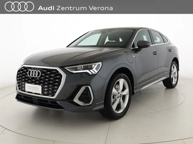 Photo 1 : Audi Q3 2024 Autres