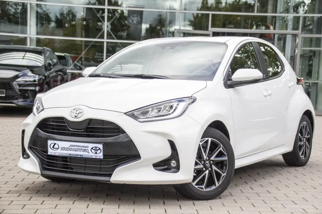 Photo 1 : Toyota Yaris 2024 Essence