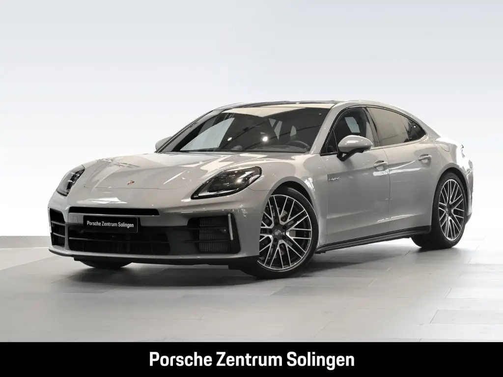 Photo 1 : Porsche Panamera 2024 Hybride