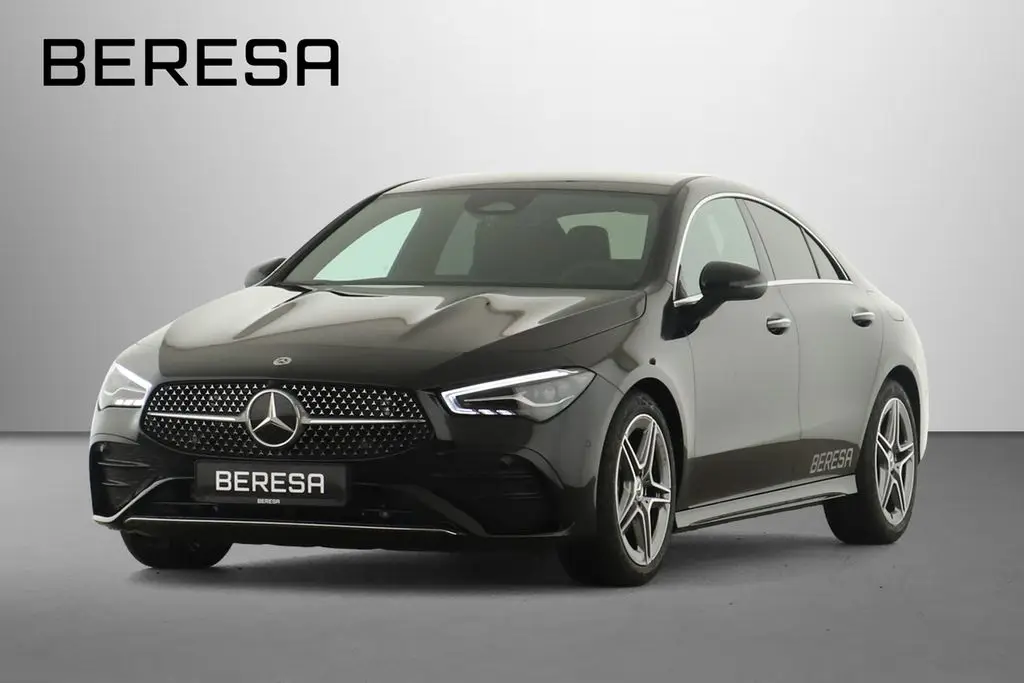 Photo 1 : Mercedes-benz Classe Cla 2024 Essence