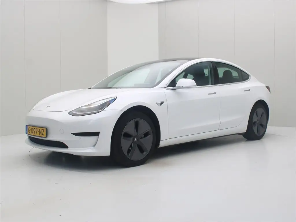 Photo 1 : Tesla Model 3 2019 Not specified