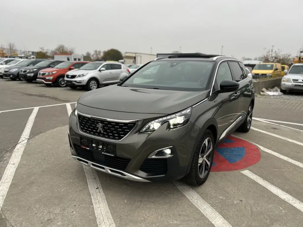 Photo 1 : Peugeot 5008 2018 Petrol