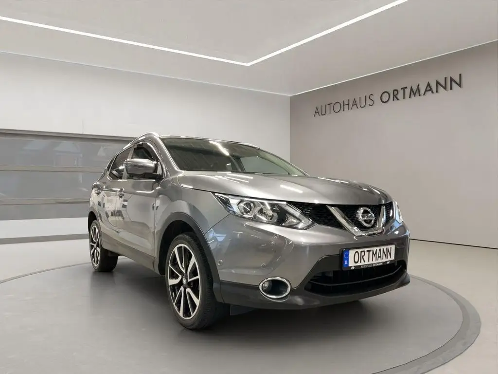 Photo 1 : Nissan Qashqai 2015 Essence