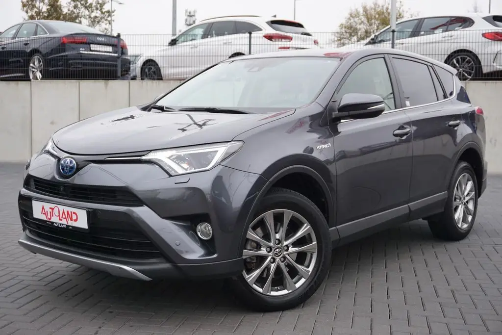 Photo 1 : Toyota Rav4 2017 Essence