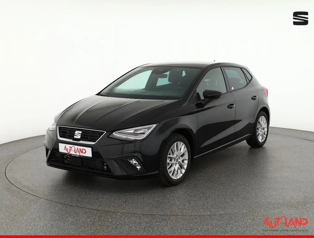 Photo 1 : Seat Ibiza 2024 Essence