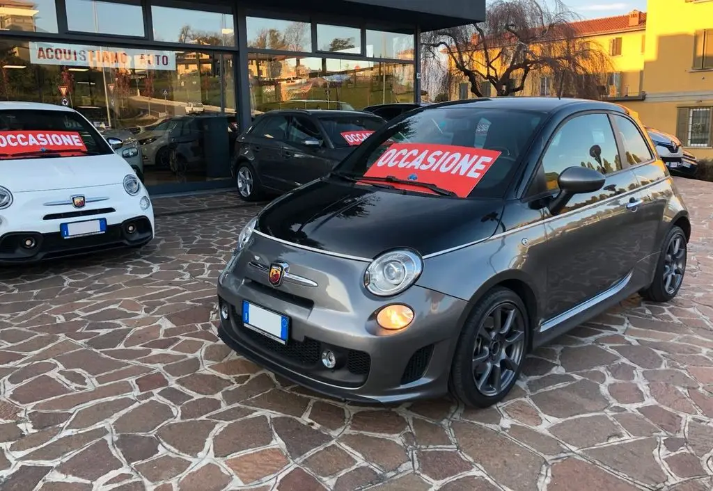 Photo 1 : Abarth 595 2015 Essence