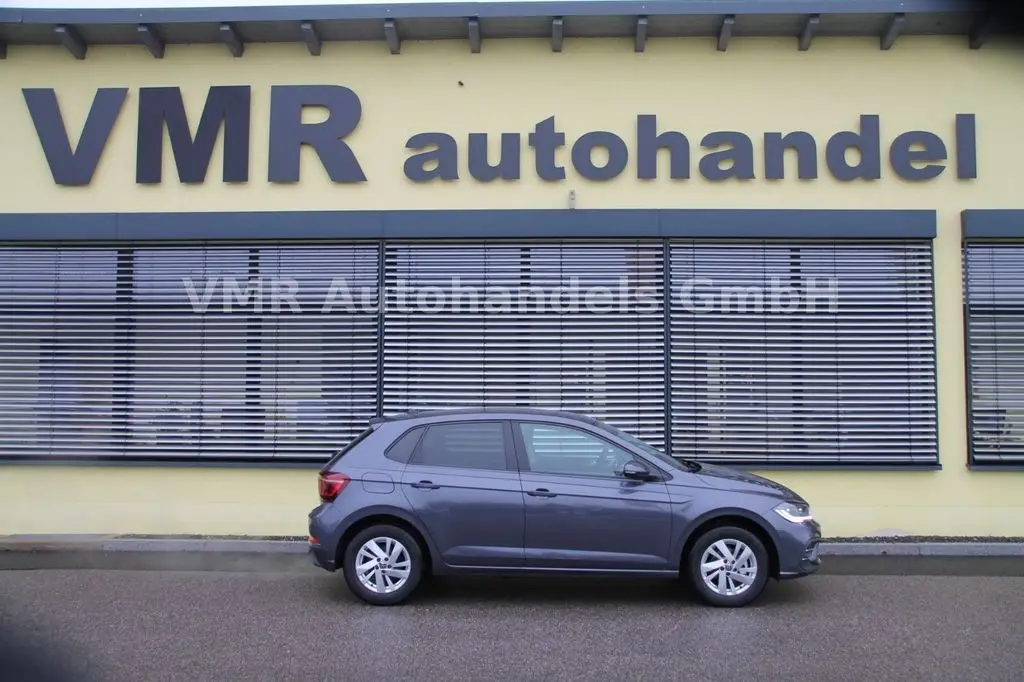 Photo 1 : Volkswagen Polo 2024 Petrol