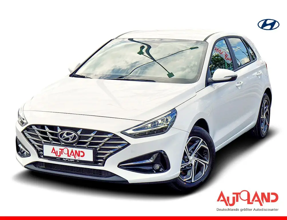 Photo 1 : Hyundai I30 2024 Petrol