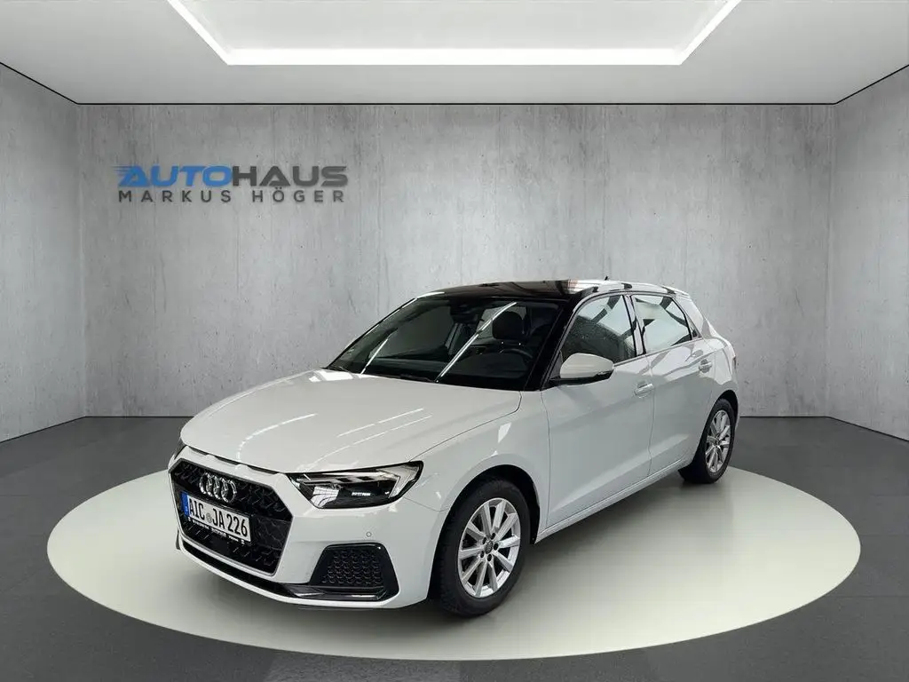 Photo 1 : Audi A1 2020 Essence