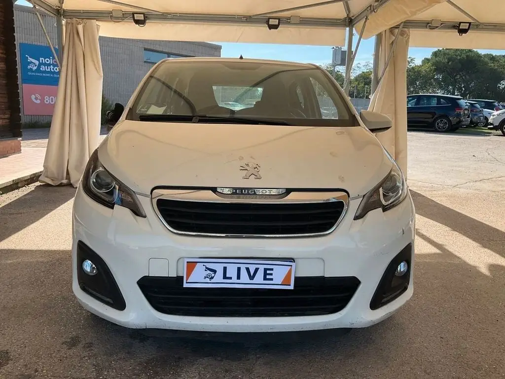 Photo 1 : Peugeot 108 2018 Petrol