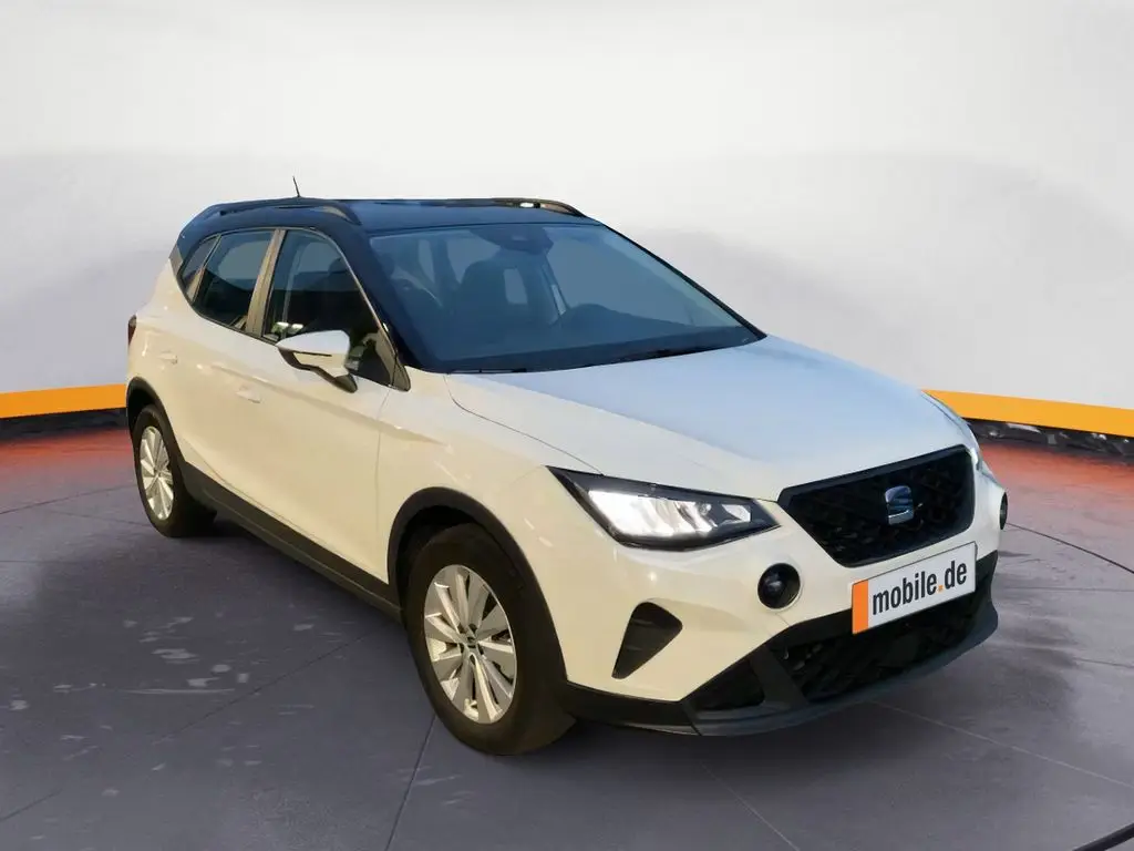 Photo 1 : Seat Arona 2021 Essence