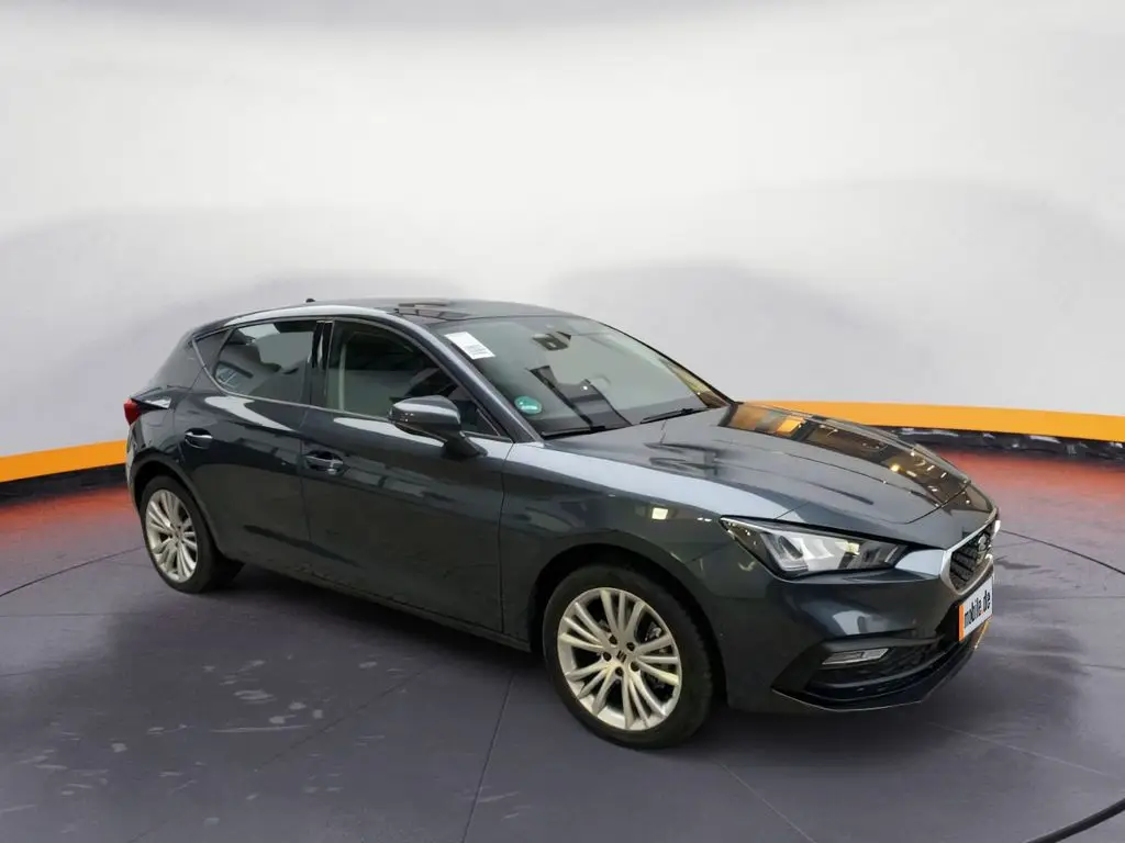 Photo 1 : Seat Leon 2024 Petrol