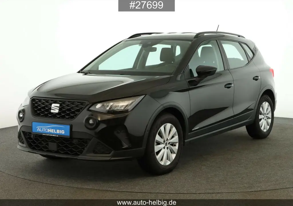 Photo 1 : Seat Arona 2021 Petrol