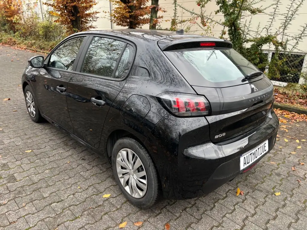 Photo 1 : Peugeot 208 2021 Petrol